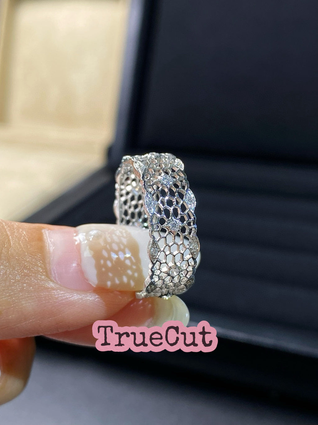 Honeycomb Band