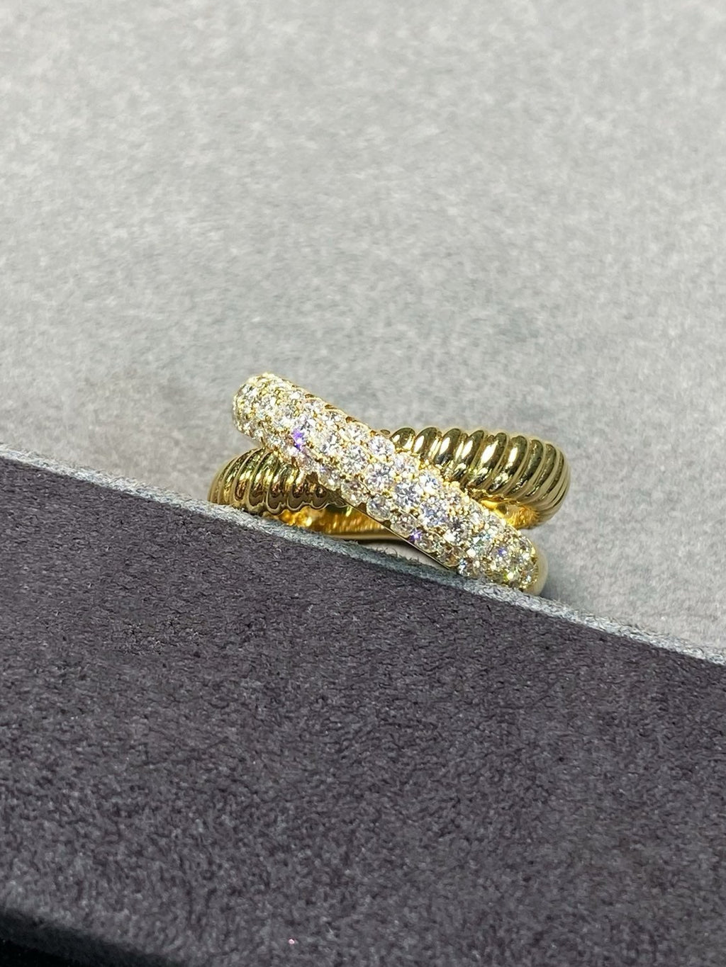 Gold Coil Pavé Diamond Crossover Ring