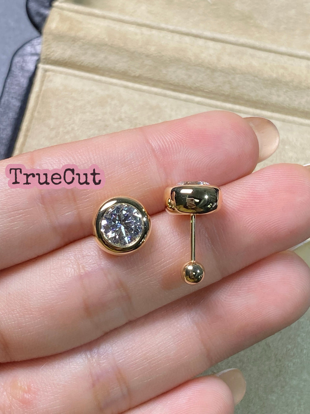 Round Brilliant Diamond Bezel Studs