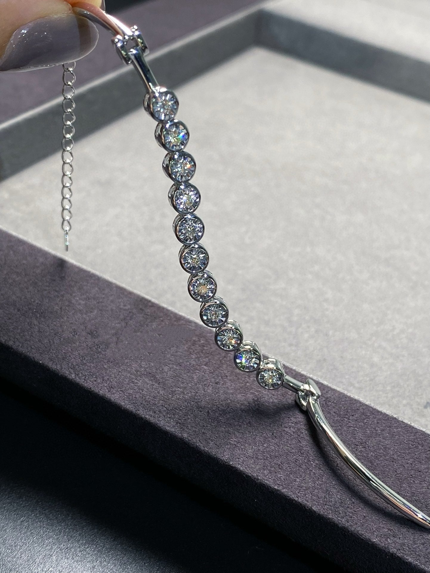 Pure Elegance Bezel Bracelet