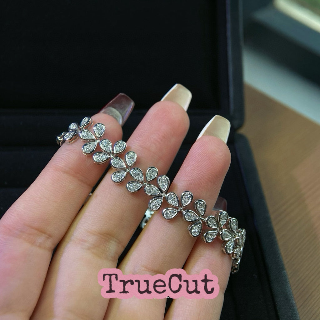Teardrop Grace Diamond Bracelet