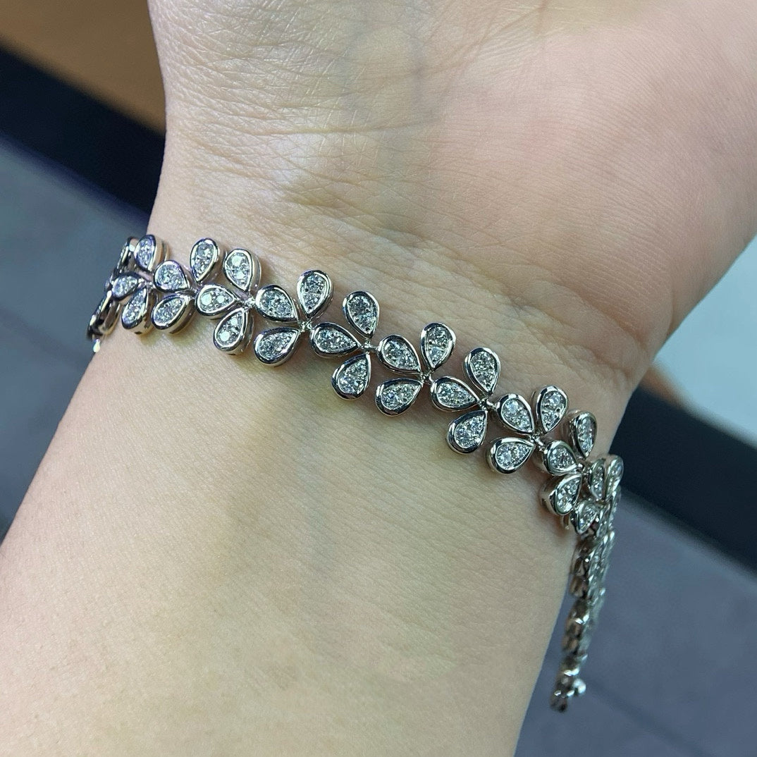 Teardrop Grace Diamond Bracelet