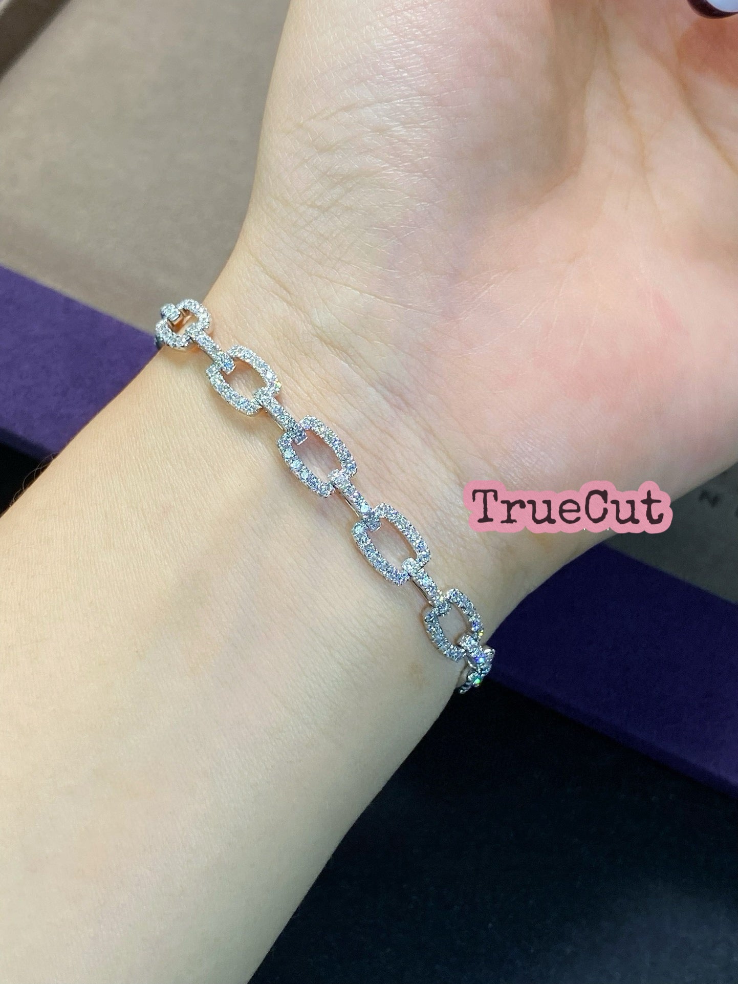 TrueCut Luxe Link Bracelet