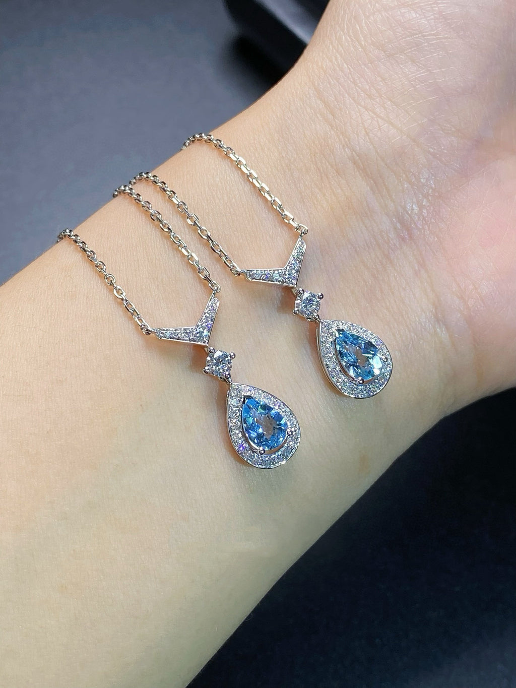 Ocean Tear Aquamarine Halo Pendant