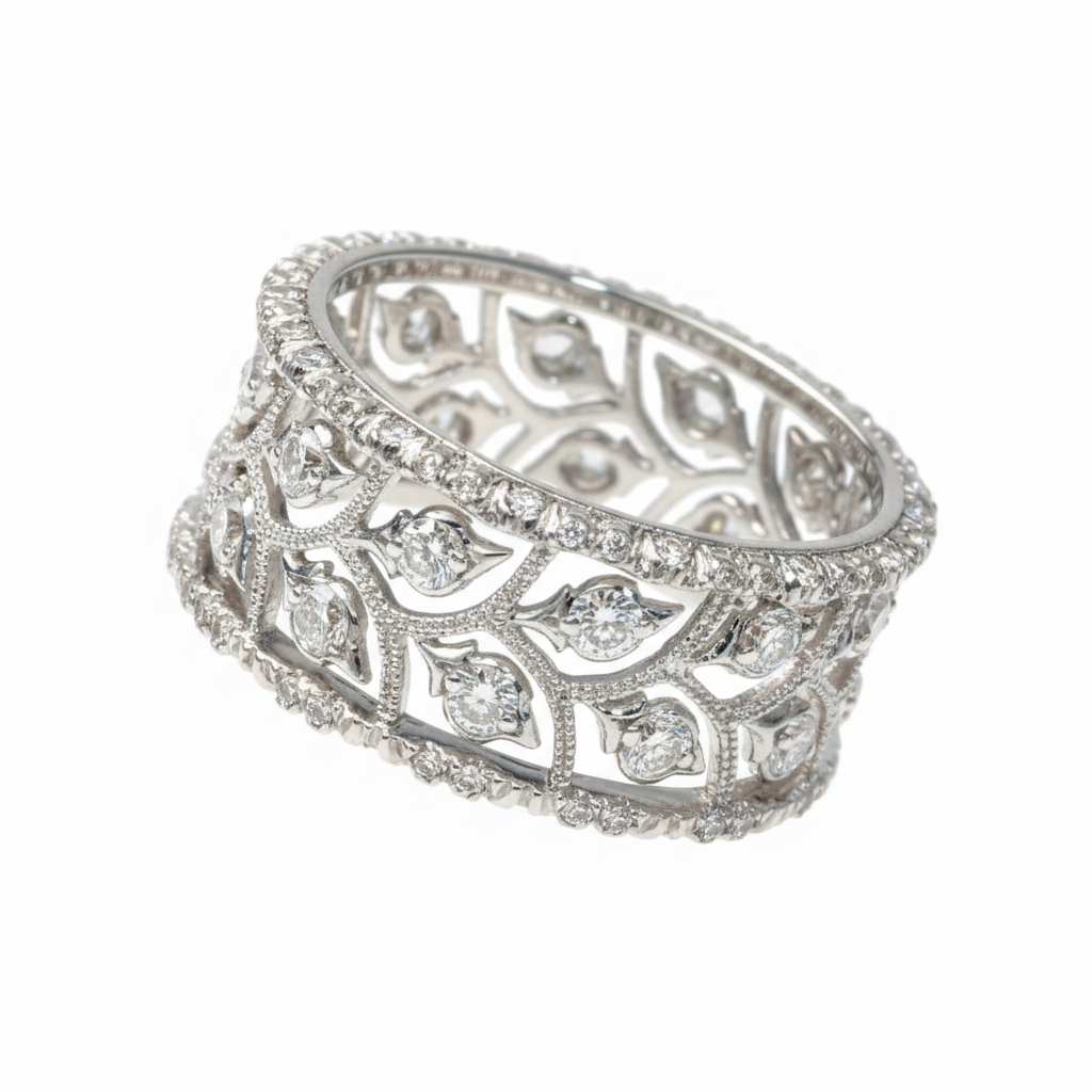 Vintage Leaf Diamond Band