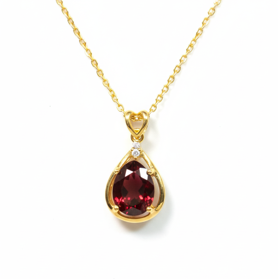 Eterna Garnet Diamond Set