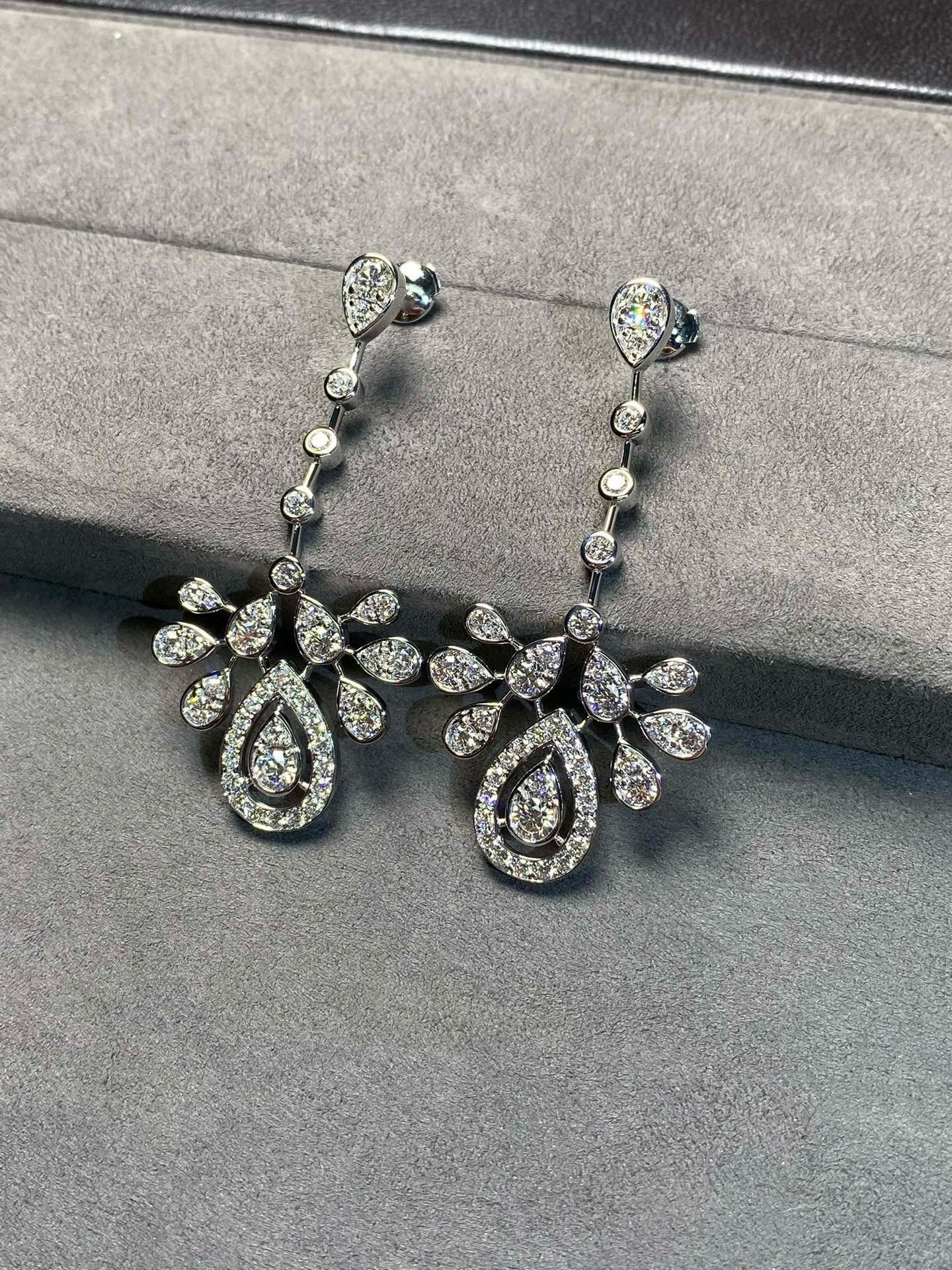 All Diamond Egret Feather Earrings