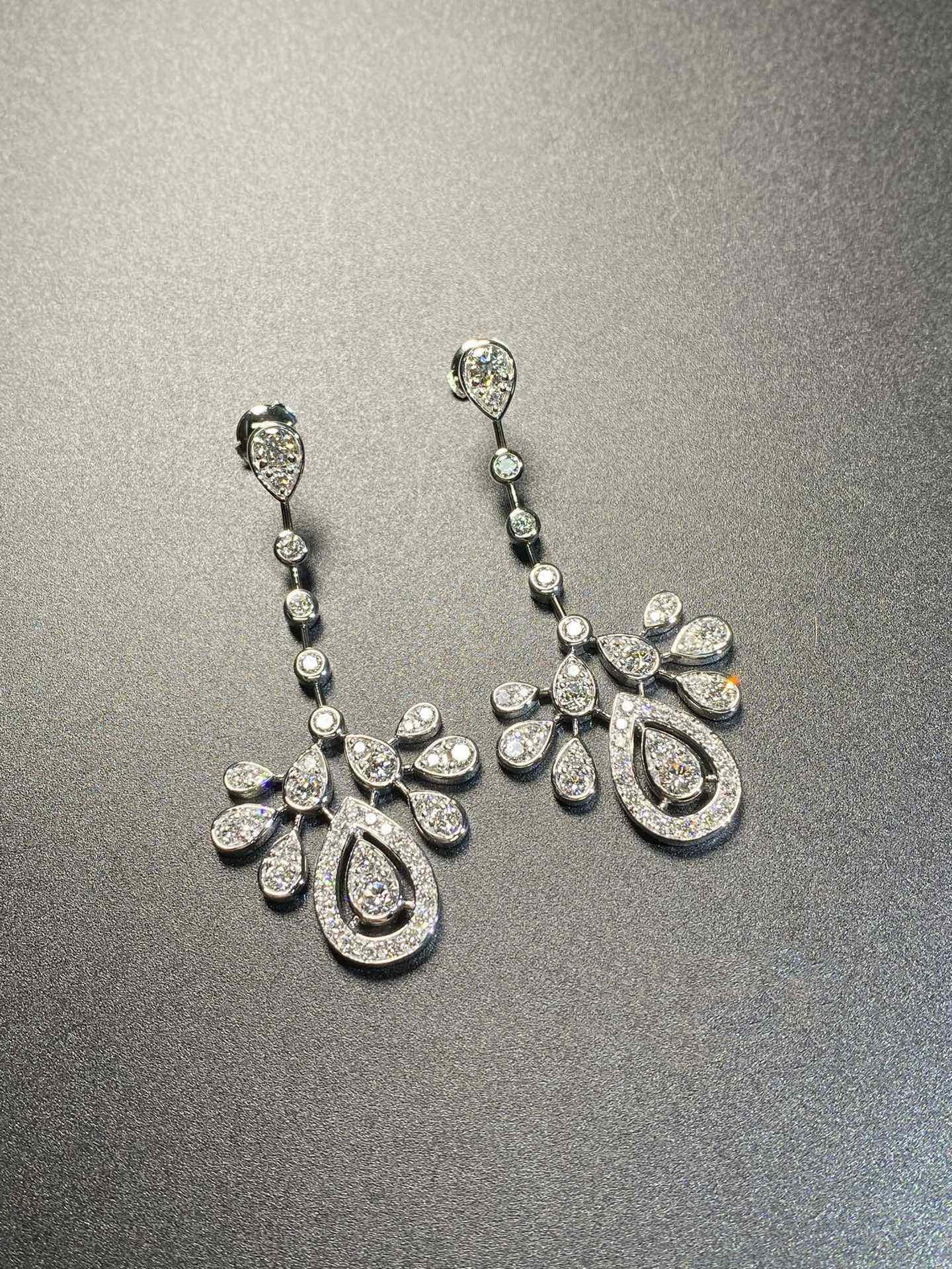 All Diamond Egret Feather Earrings